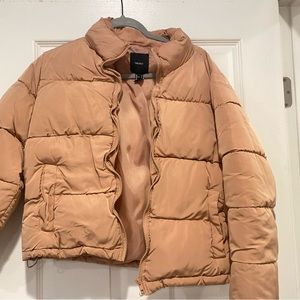 Forever21 Girl’s puffer jacket size Small